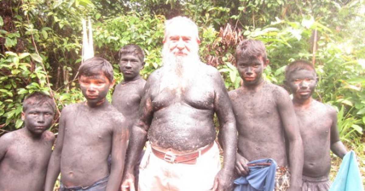 La vita del pugliese "Jos�": in Amazzonia fra trib� che mangiano le ceneri dei morti